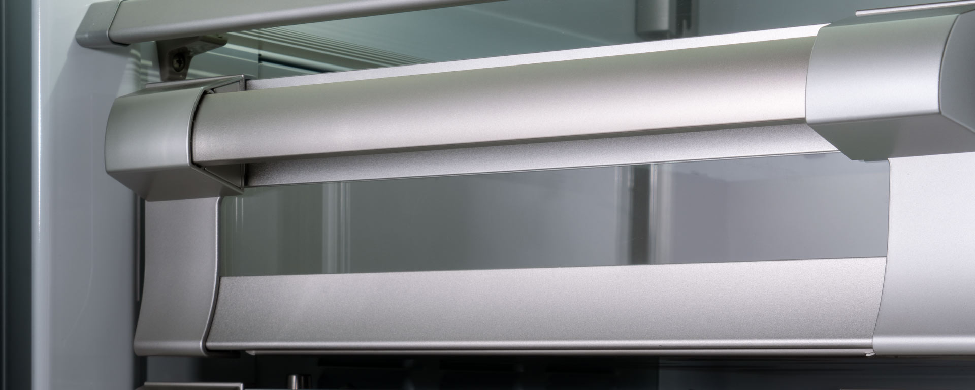 リピーター 60 cm Built-in Refrigerator Column | Bertazzoni